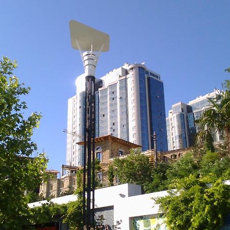 Dolphin Apartment Odesa Exterior photo