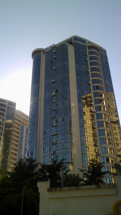 Dolphin Apartment Odesa Exterior photo